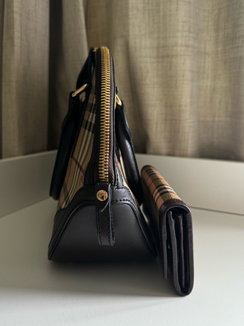Vintage Burberry Haymarket Check Small Orchard Bowling Bag Chocolate - Picture 2 of 7